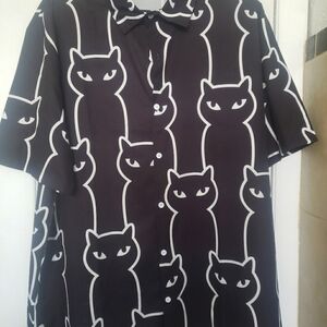 SHEIN Black & White Cat Print Button-Up Shirt